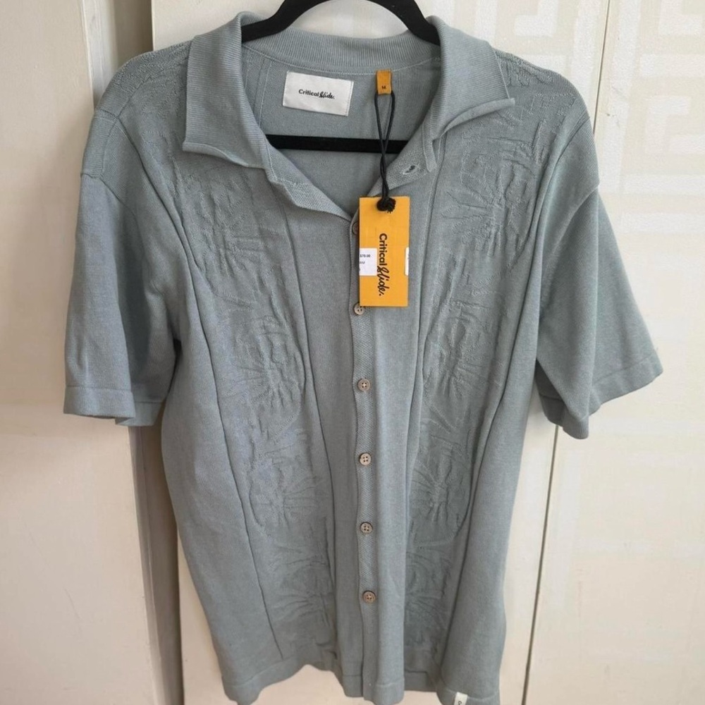Critical Slide button up shirt NWT, grey/light blue